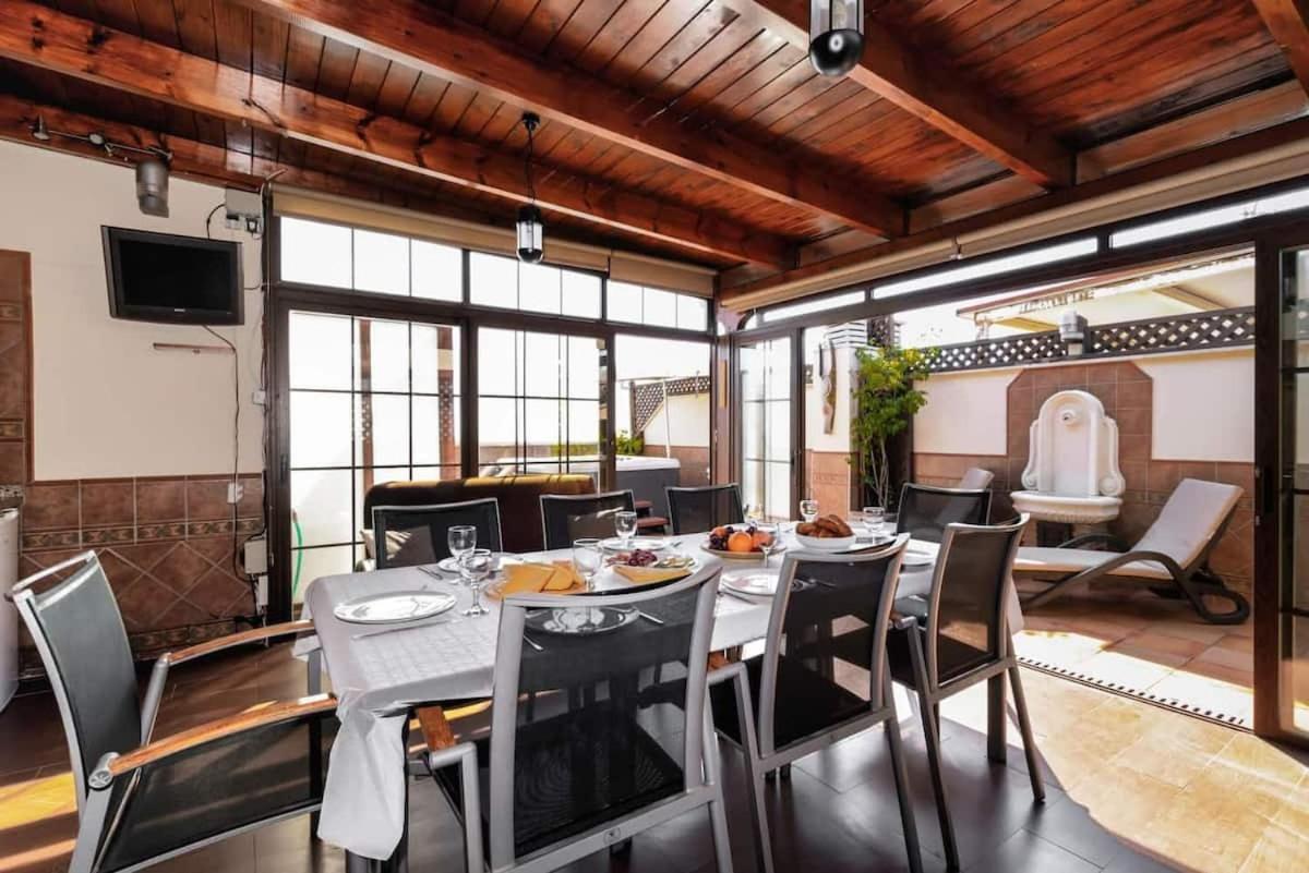 Stunning Penthouse In The Centre Of Appartement