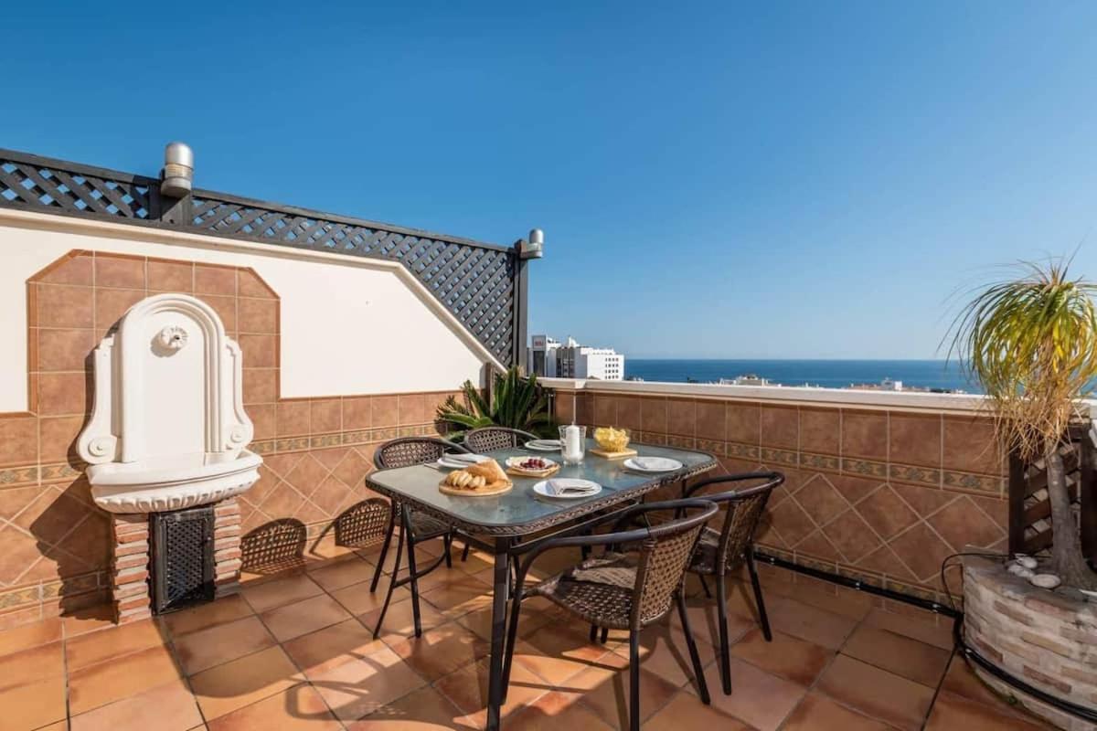 Stunning Penthouse In The Centre Of Appartement Nerja